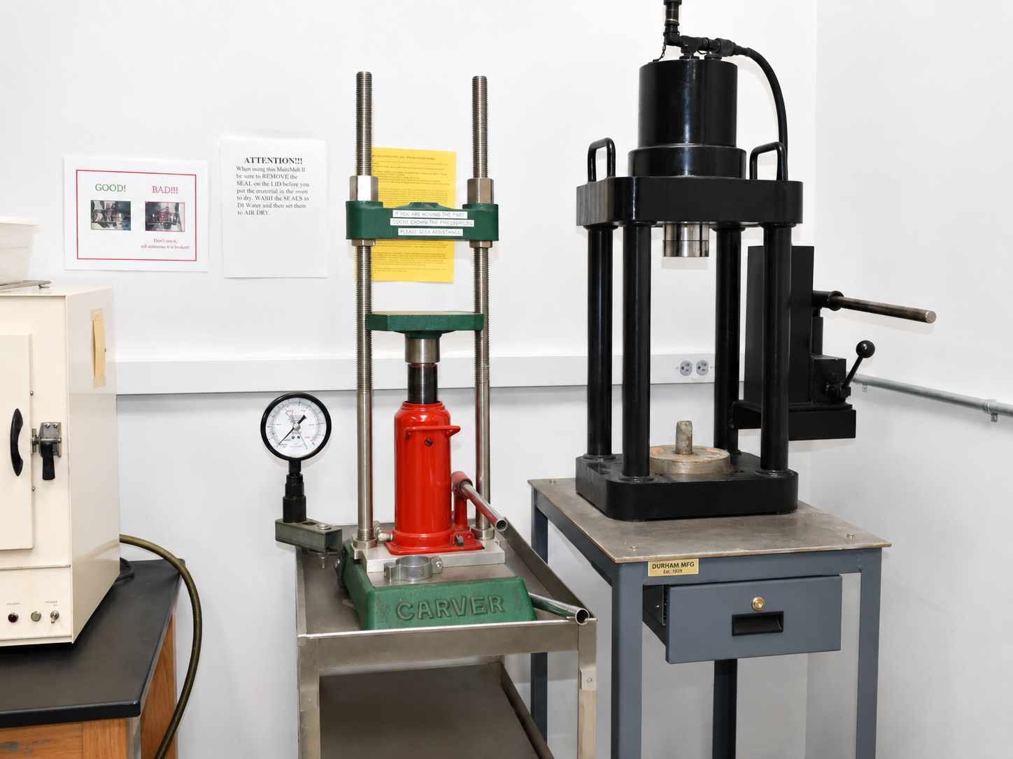 Hydraulic Pellet Press