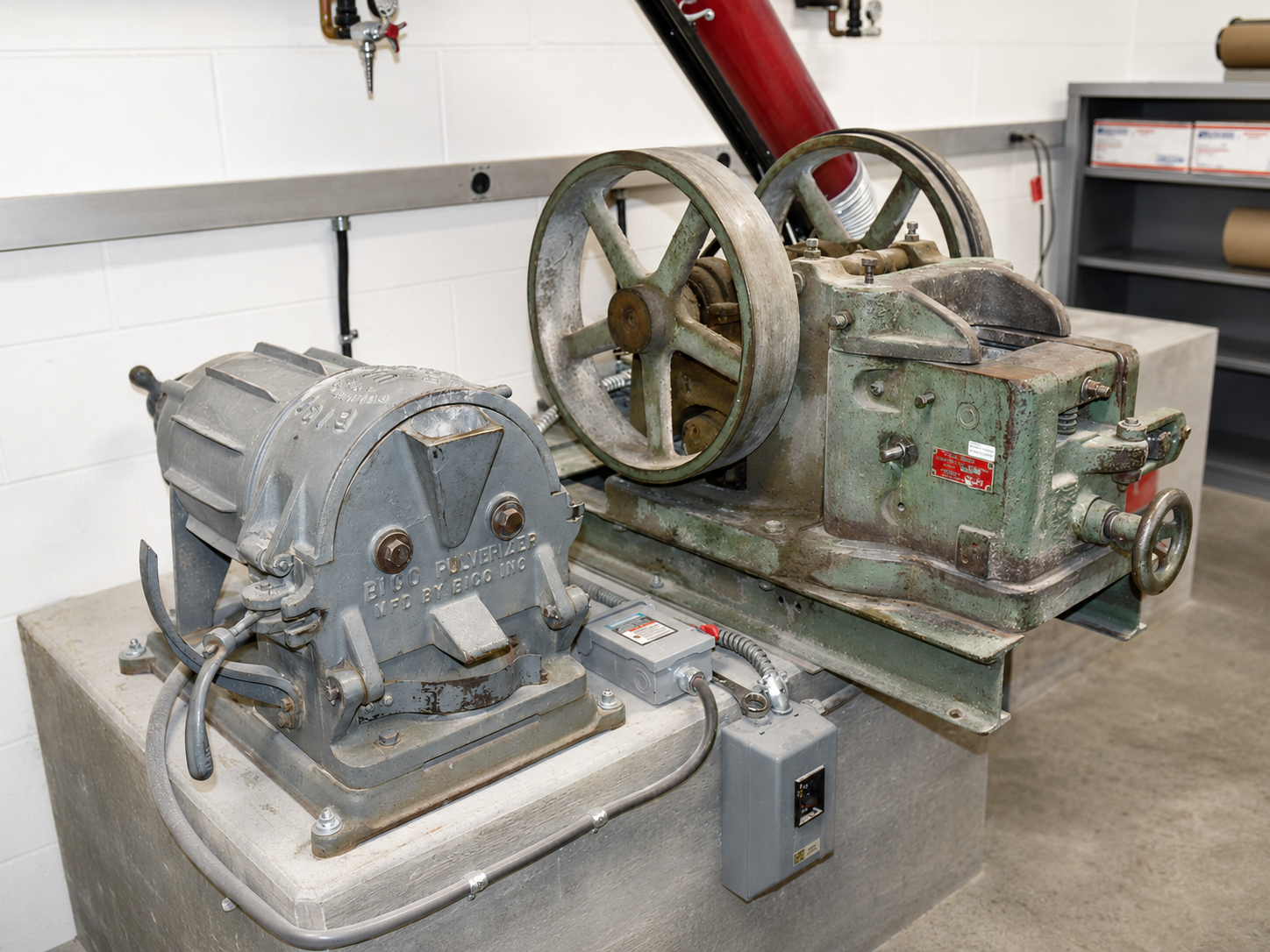 Large Crusher and Disc Mill