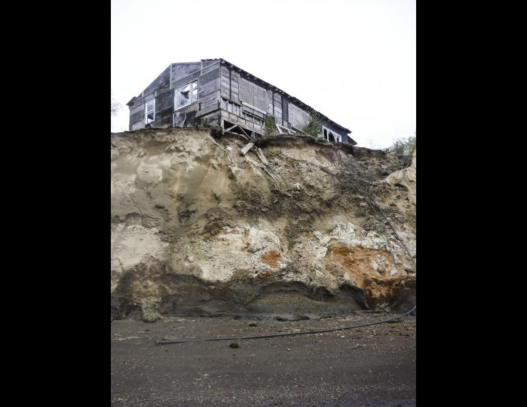 Erosion of a bluff above at Kanakanak Beach on May 28, 2021, in Dillingham, Alaska. UAF/GI photo by Chris Maio.