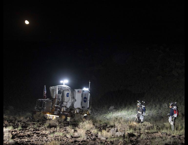 NASA and JAXA teams conduct Artemis field tests in Arizona with astronauts, engineers and scientists to practice in a simulated lunar surface environment. Photo by NASA/William Stafford