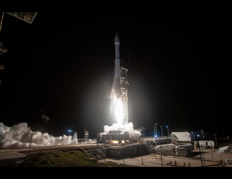 A United Launch Alliance Atlas V rocket carrying the Joint Polar Satellite System civilian polar-orbiting weather satellite for the National Oceanic and Atmospheric Administration lifts off from Vandenberg Space Force Base in California on Nov. 10, 2022. Photo by United Launch Alliance