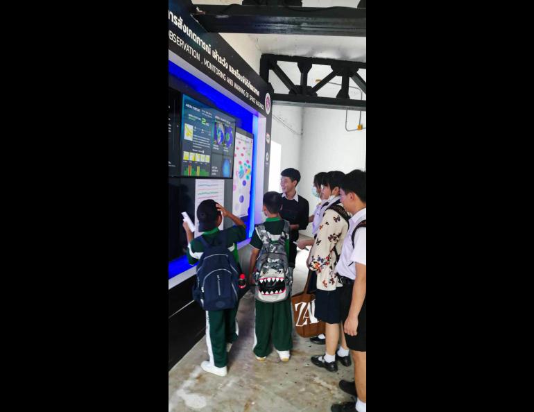 A group of elementary and junior high school students visiting Chiang Mai University in Thailand learn about space weather. The photograph was taken during the Science Day exhibition at the Department of Physics and Materials Science between Aug. 31 and Sept. 2, 2023. Photo courtesy Chiang Mai University