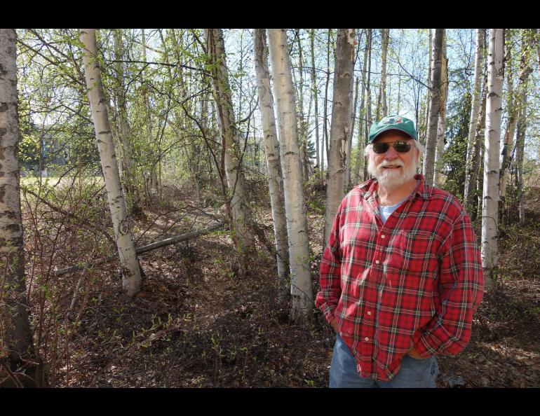 Dan O’Neill on the UAF campus. Photo by Ned Rozell.