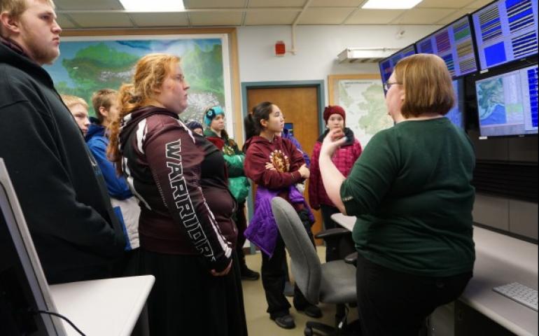 Nikolaevsk students learn about real-time earthquake data while visiting the Alaska Earthquake Center. Photo courtesy of EarthScope National Office.