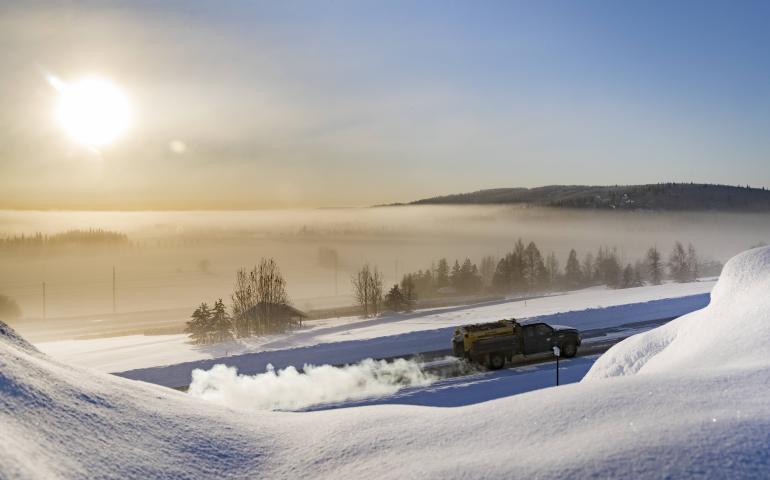  Ice fog covers the landscape below an overlook on the West Ridge of the University of Alaska Fairbanks Troth Yeddha’ Campus on Feb. 2, 2024. The ice fog layer traps pollutants at ground level. UAF photo by Leif Van Cise.