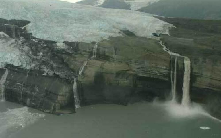  The terminus of Tsaa Glacier in Icy Bay in July 2005. Photo by Chris Larsen, Geophysical Institute, UAF. 