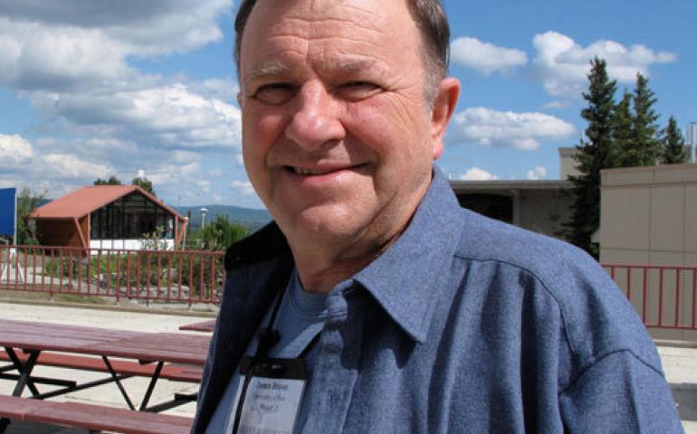 James Brown, an ecologist from the University of New Mexico. Photo by Ned Rozell. 