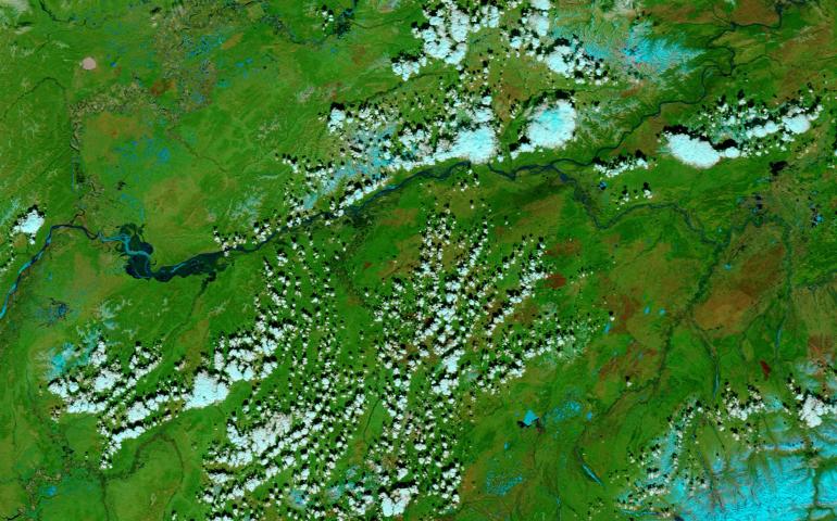 NASA's Terra satellite captured this image of the Yukon River flood from 443 miles overhead on May 28, 2013. Image courtesy of NASA.